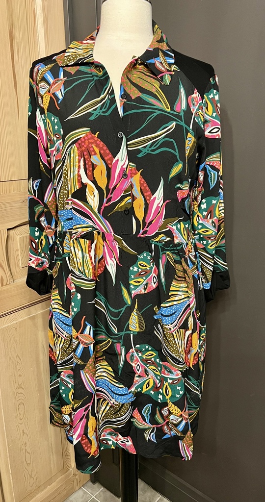 OUTLET - MADO'S Muse robe (40)